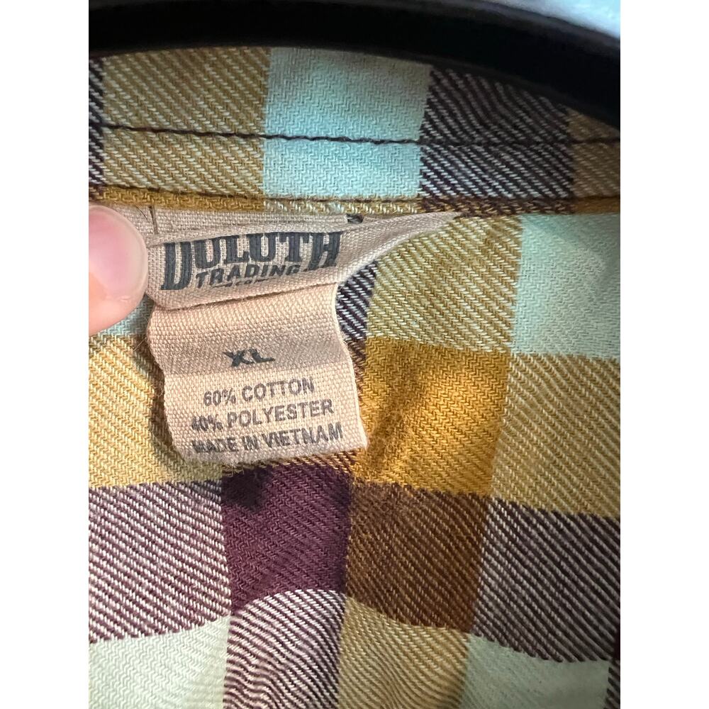 Duluth Trading Co Womens Button Up Flannel Sz XL Long Sleeve Purple Blue Yellow - Picture 5 of 10